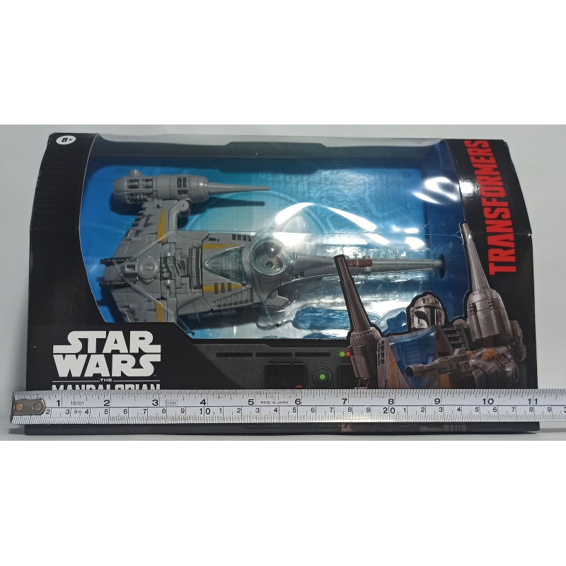 Star Wars x Transformers Action Figure The Mandalorian / N-1 Starfighter 19cm