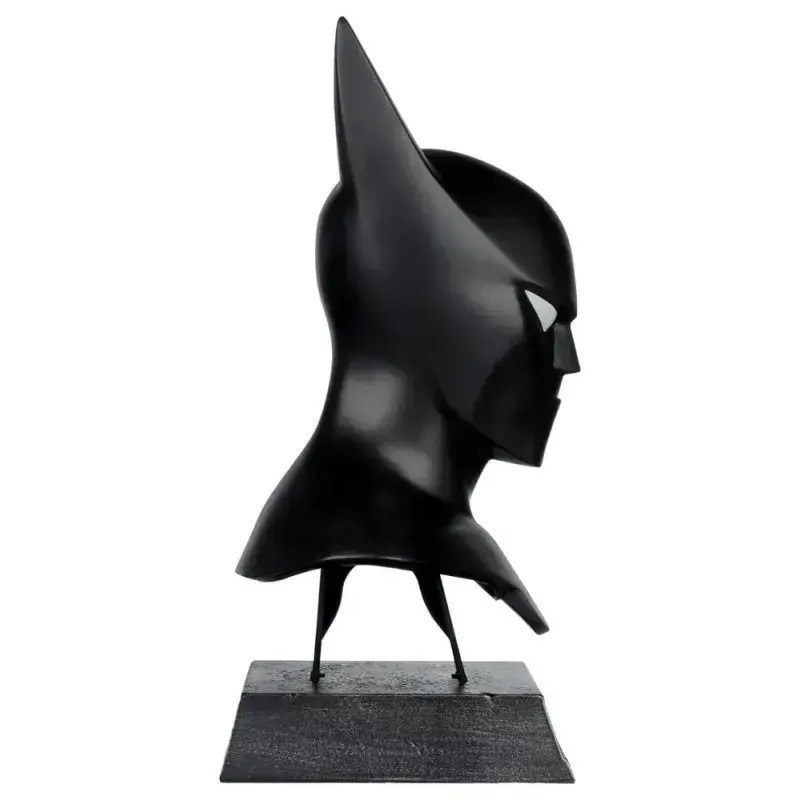 DC Direct Prop Replica 1/3 Batman Cowl (Batman Beyond Animated) 18cm 