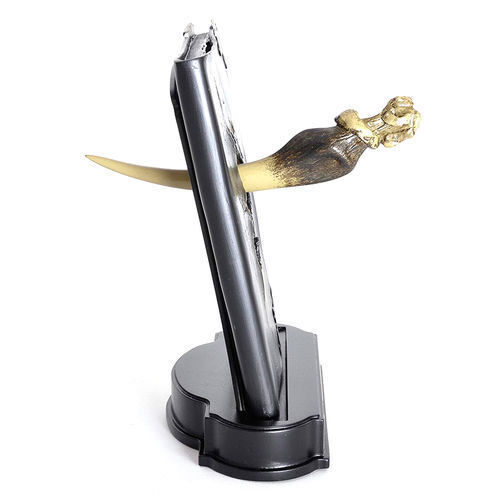 Harry Potter Replica 1/1 Basilisk Fang and Tom Riddle Diary