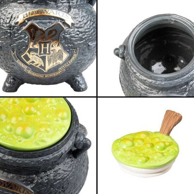 Harry Potter Officially licensed Cookie Jar The Leaky Cauldron