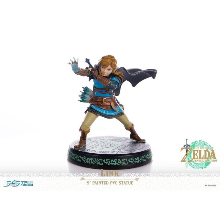 The Legend of Zelda: Tears of the Kingdom PVC Statue Link 18cm Glow-in-the-dark features