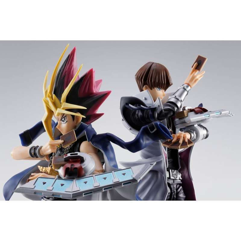 Yu-Gi-Oh! S.H.Figuarts Action Figure Seto Kaiba 16cm