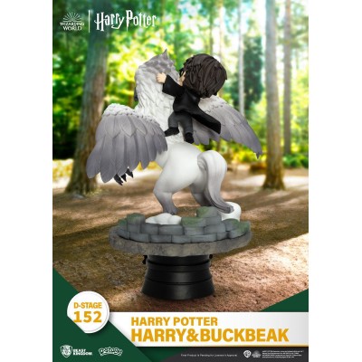 Harry Potter D-Stage PVC Diorama Harry & Buckbeak 16 cm