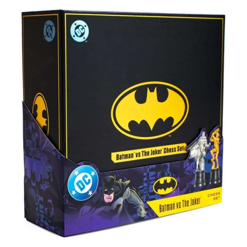 DC Comics Chess Set Batman vs. The Joker 47cm